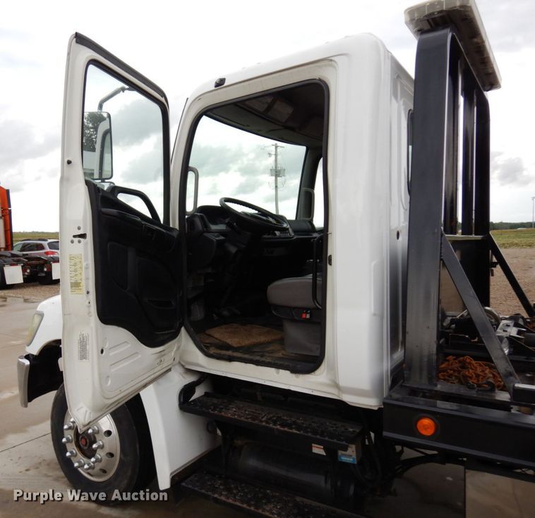 image for item MH9157 2012 Hino 268A  rollback truck