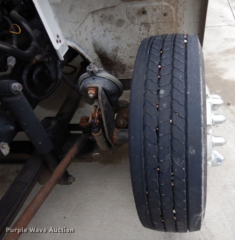 image for item MH9157 2012 Hino 268A  rollback truck