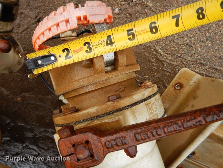 image for item MH9159 2009 Beall BABT-49-1-SB  tank bed