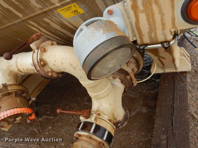 image for item MH9159 2009 Beall BABT-49-1-SB  tank bed