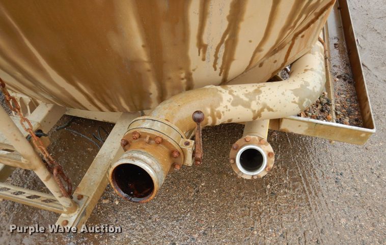 image for item MH9159 2009 Beall BABT-49-1-SB  tank bed