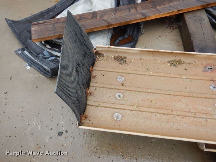 image for item MH9159 2009 Beall BABT-49-1-SB  tank bed