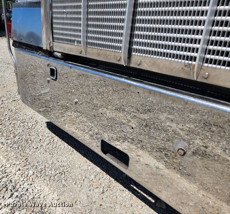 image for item MK9300 1984 Kenworth W900  semi truck