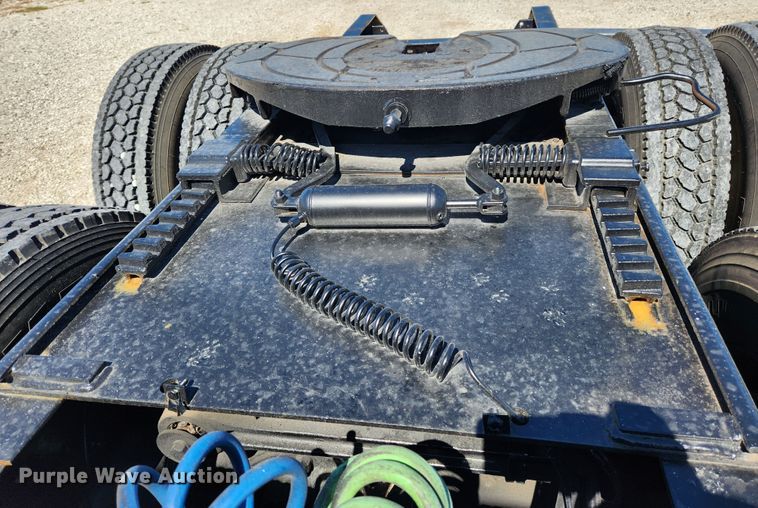 image for item MK9300 1984 Kenworth W900  semi truck