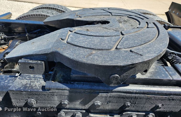 image for item MK9300 1984 Kenworth W900  semi truck