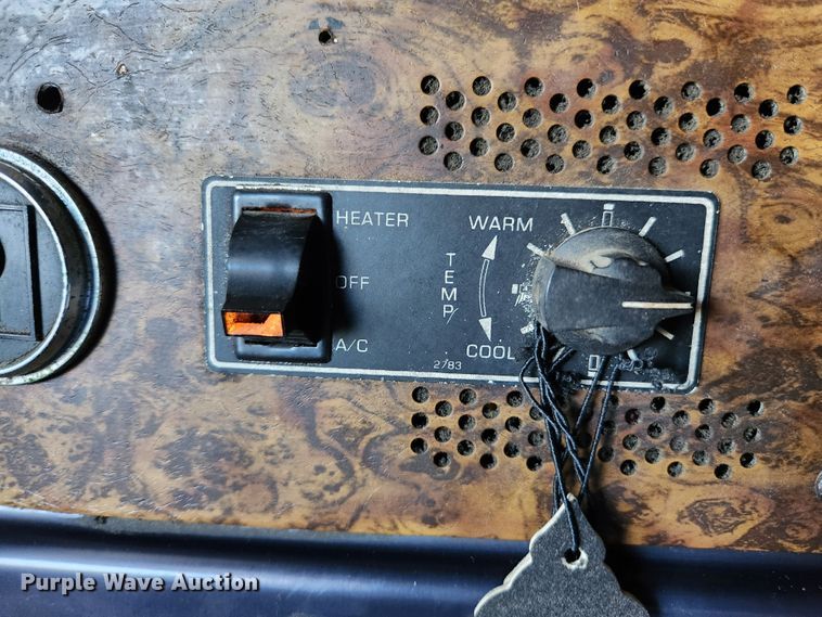 image for item MK9300 1984 Kenworth W900  semi truck