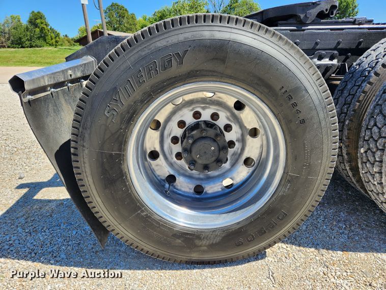 image for item MK9300 1984 Kenworth W900  semi truck