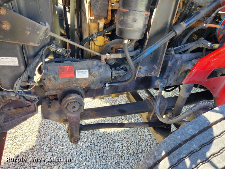 image for item MK9301 2002 International 9100i  semi truck