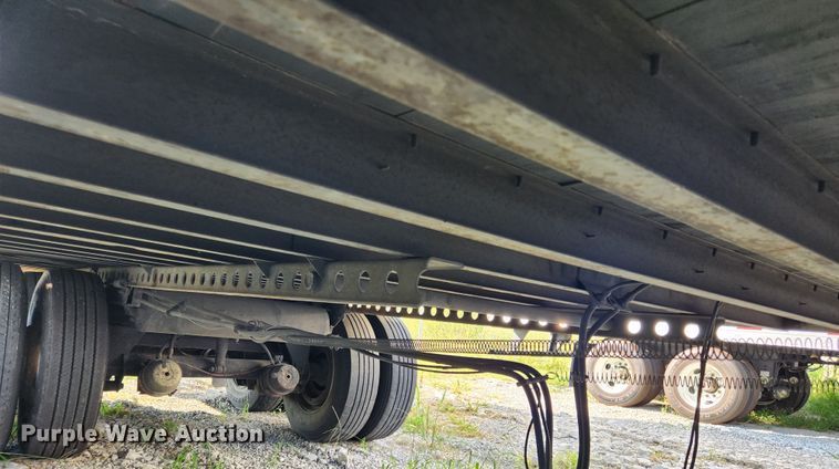 image for item MK9313 2004 Strickland  dry van trailer