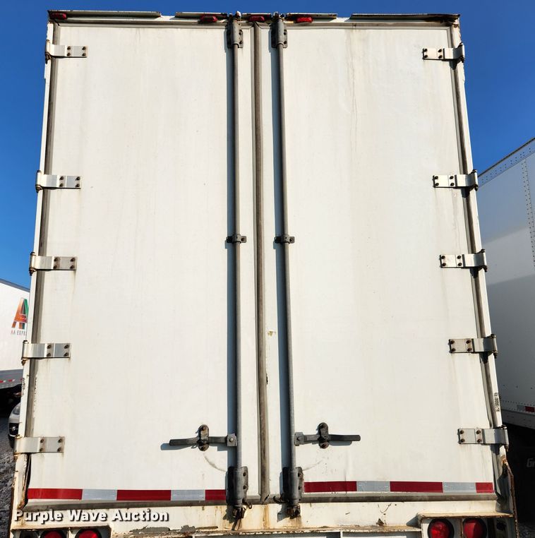 image for item MK9313 2004 Strickland  dry van trailer