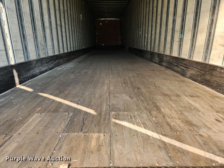 image for item MK9313 2004 Strickland  dry van trailer