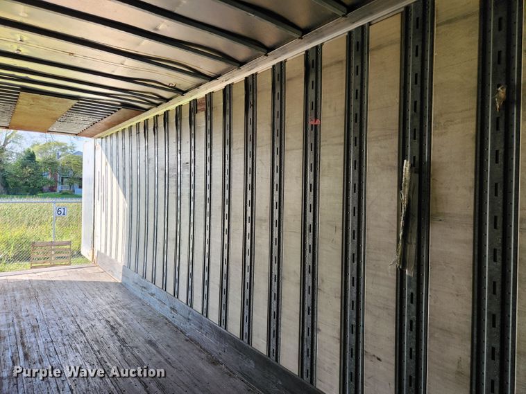 image for item MK9313 2004 Strickland  dry van trailer