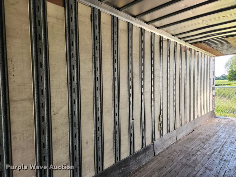 image for item MK9313 2004 Strickland  dry van trailer