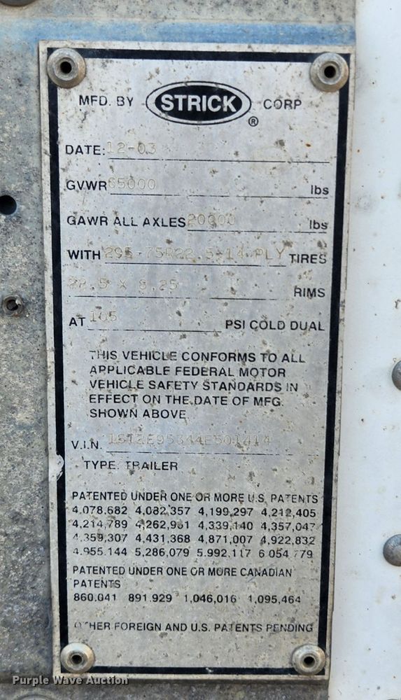 image for item MK9313 2004 Strickland  dry van trailer