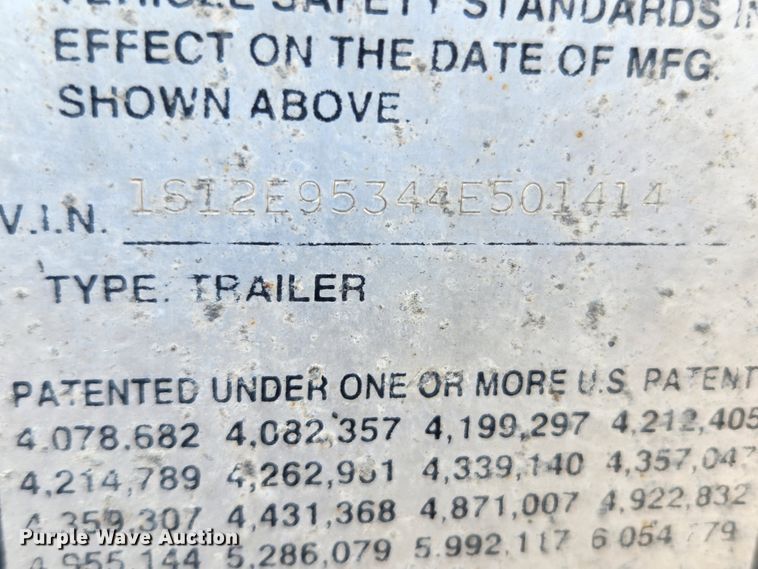 image for item MK9313 2004 Strickland  dry van trailer