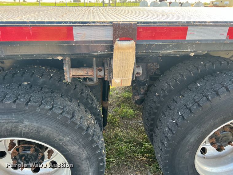 image for item MQ9797 2012 International 7400  flatbed truck