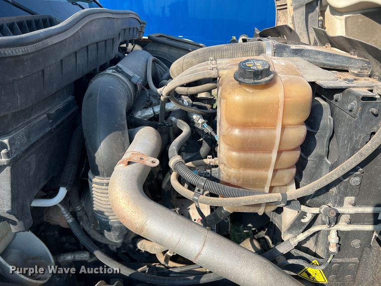 image for item MQ9797 2012 International 7400  flatbed truck