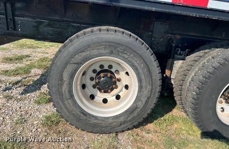 image for item MQ9797 2012 International 7400  flatbed truck