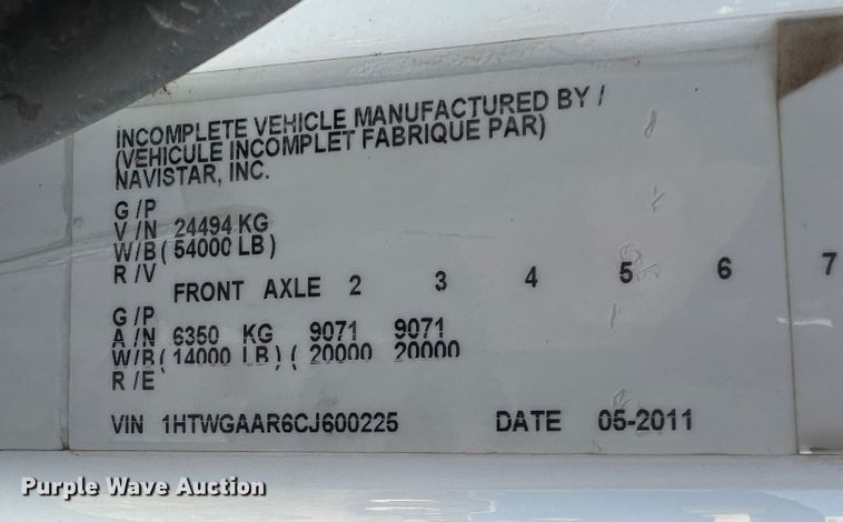 image for item MQ9797 2012 International 7400  flatbed truck