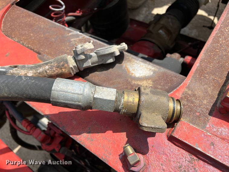 image for item MQ9813 2001 Mack CX613  semi truck