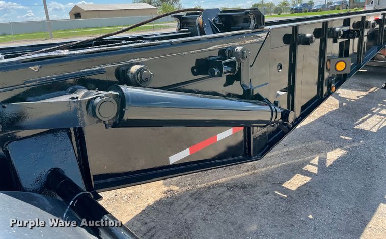 image for item MR9319 1998 Galbreath roll-off container trailer