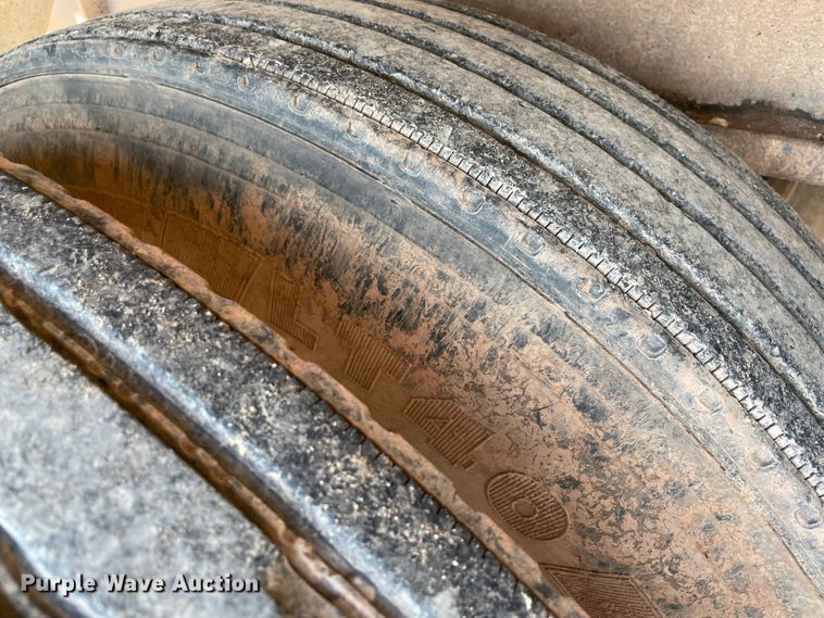 image for item MR9320 2011 Stephens pneumatic dry bulk trailer