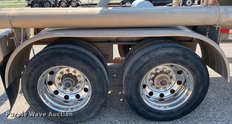 image for item MR9320 2011 Stephens pneumatic dry bulk trailer