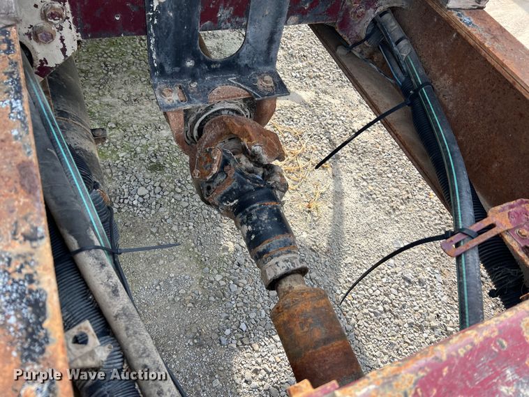 image for item MR9847 1991 Freightliner C112  truck cab and chassis