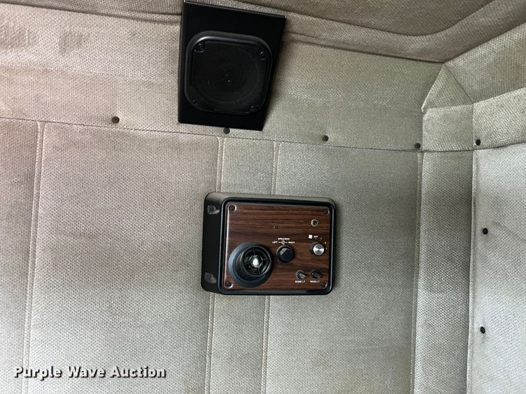 image for item MR9860 1999 Freightliner FLD  semi truck