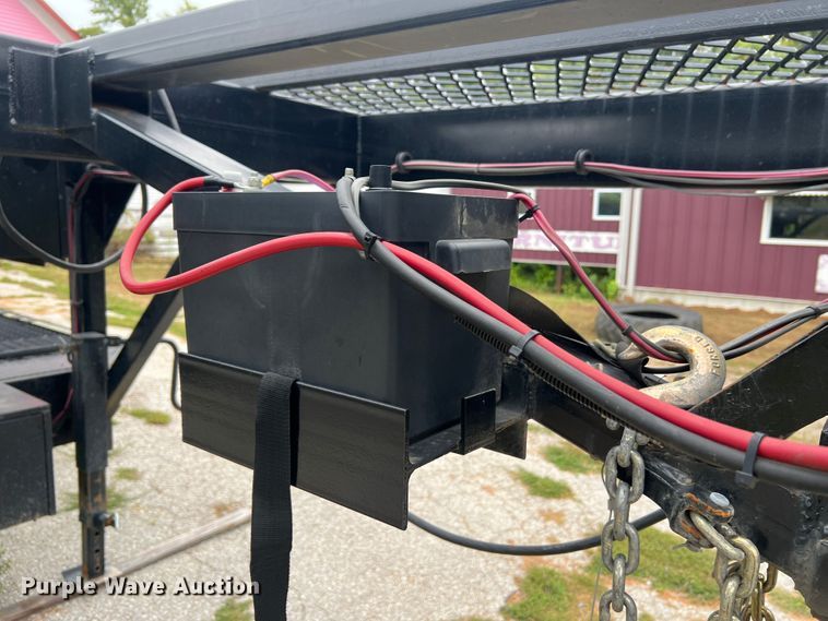 image for item MR9863 2021 Kaufman  car carrier