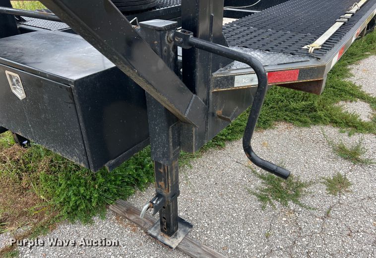 image for item MR9863 2021 Kaufman  car carrier