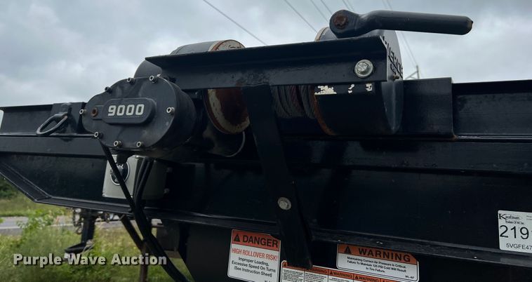 image for item MR9863 2021 Kaufman  car carrier