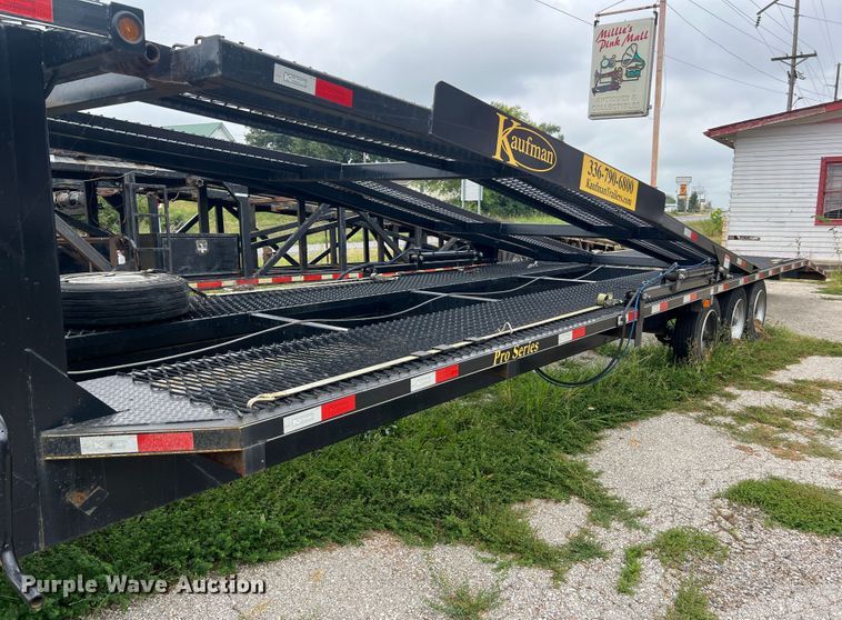 image for item MR9863 2021 Kaufman  car carrier