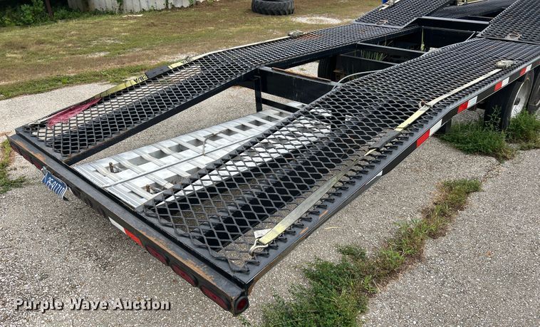 image for item MR9863 2021 Kaufman  car carrier