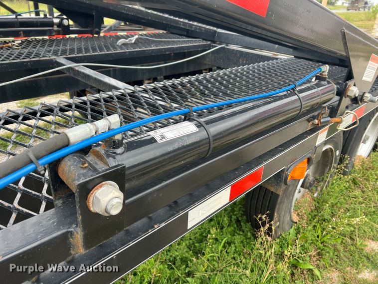 image for item MR9863 2021 Kaufman  car carrier