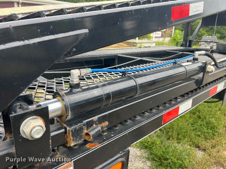 image for item MR9863 2021 Kaufman  car carrier