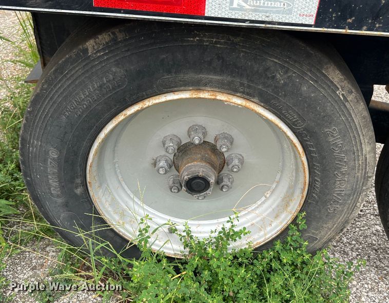 image for item MR9863 2021 Kaufman  car carrier