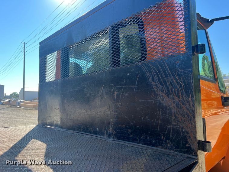 image for item MR9874 2003 International 4300  dump flatbed truck