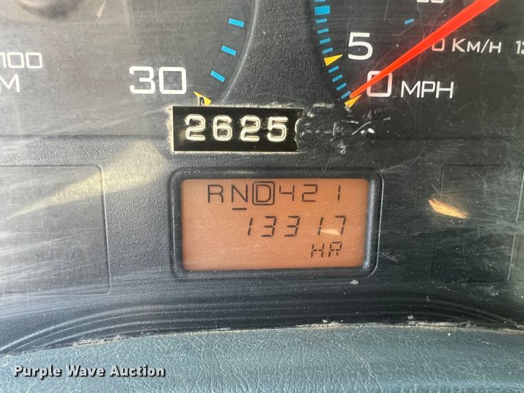 image for item MR9874 2003 International 4300  dump flatbed truck