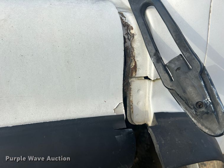 image for item MR9891 2000 Mack DM690S  roll-off container truck