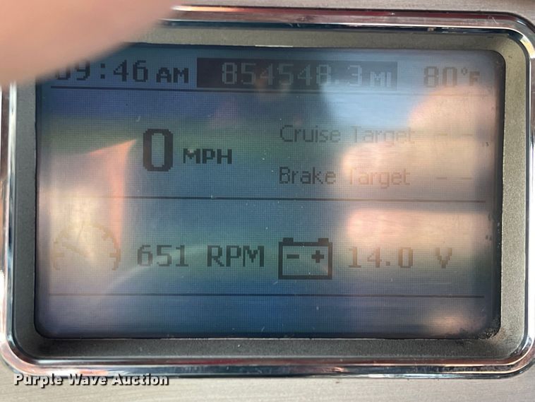 image for item MU9254 2014 Mack CXU613  semi truck