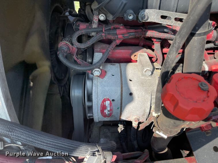 image for item MU9254 2014 Mack CXU613  semi truck