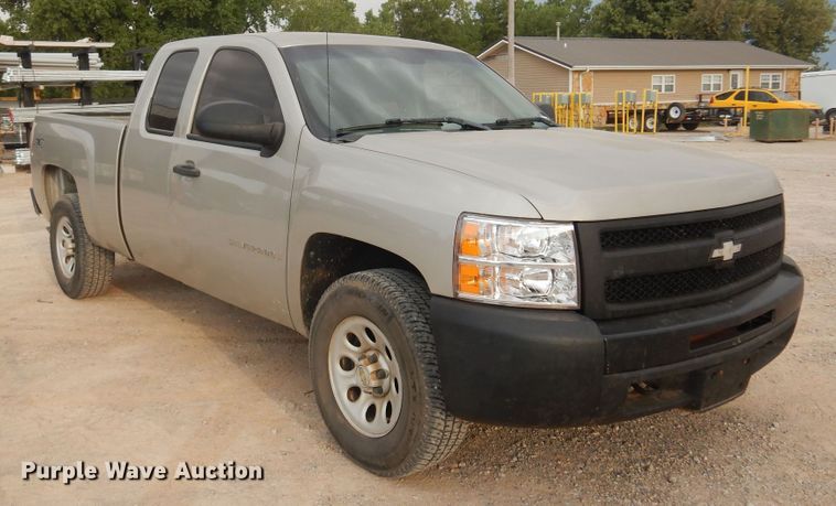 image for item DB7751 2009 Chevrolet Silverado 1500  Ext. Cab pickup truck