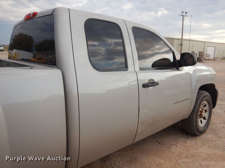image for item DB7751 2009 Chevrolet Silverado 1500  Ext. Cab pickup truck