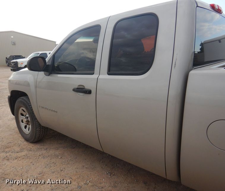 image for item DB7751 2009 Chevrolet Silverado 1500  Ext. Cab pickup truck