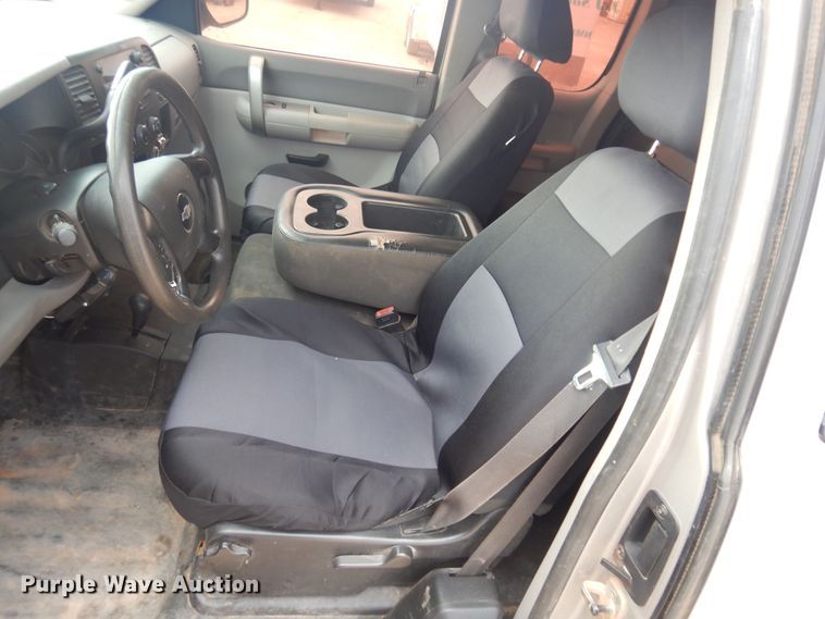 image for item DB7751 2009 Chevrolet Silverado 1500  Ext. Cab pickup truck