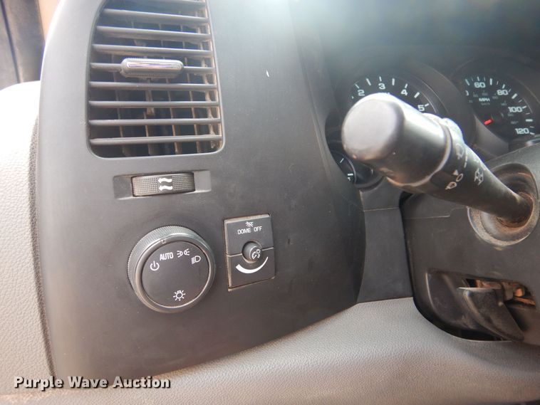 image for item DB7751 2009 Chevrolet Silverado 1500  Ext. Cab pickup truck