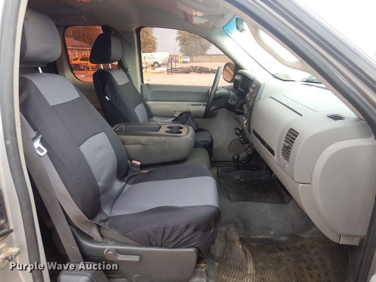 image for item DB7751 2009 Chevrolet Silverado 1500  Ext. Cab pickup truck