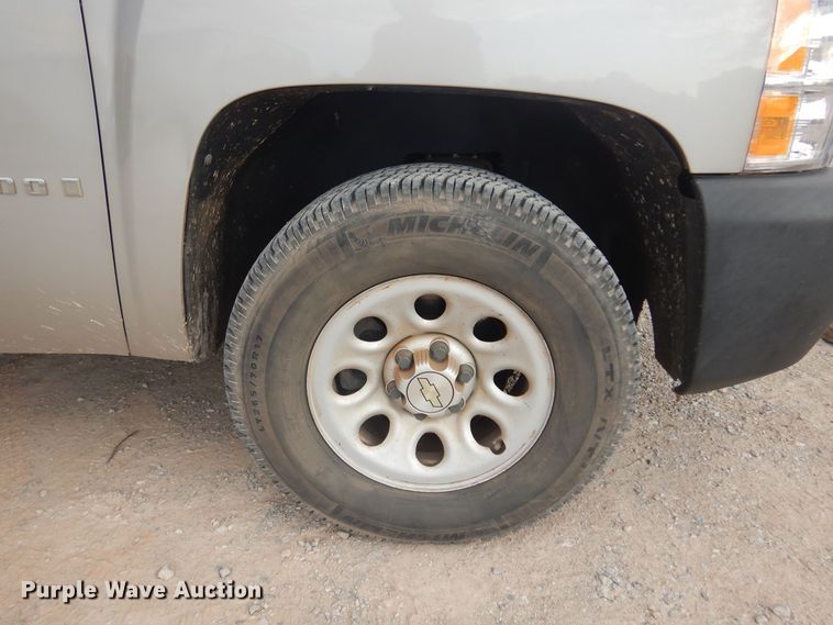 image for item DB7751 2009 Chevrolet Silverado 1500  Ext. Cab pickup truck