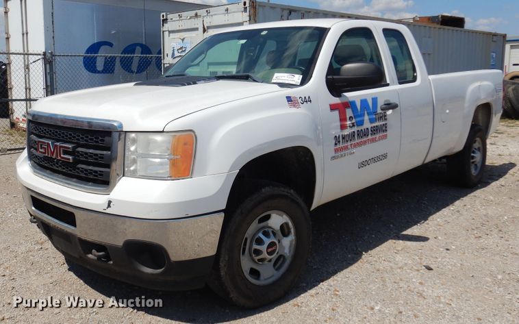 image for item DB7790 2013 GMC Sierra 2500 HD  Ext. Cab pickup truck